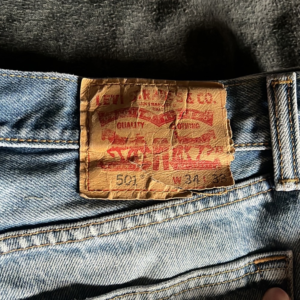 Levi 501 Jeans (34x38) - Picture 2 of 3